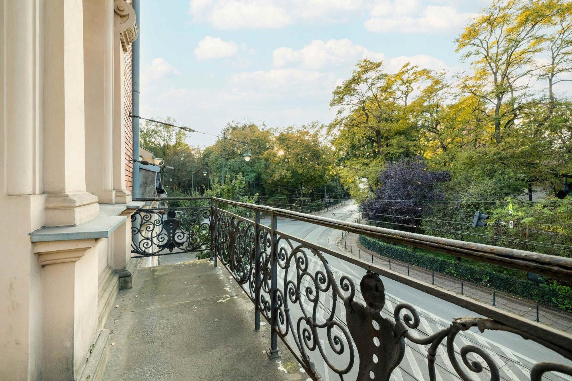 Efektowny I Przestronny W Centrum Krakowa Blisko Rynku I Parku By Renters Apartment Krakau